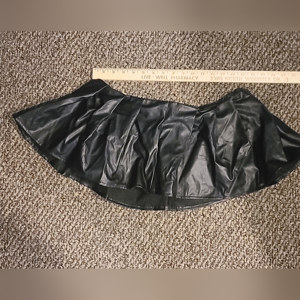 Black Faux Leather Pleated Micro Mini Skirt 2x